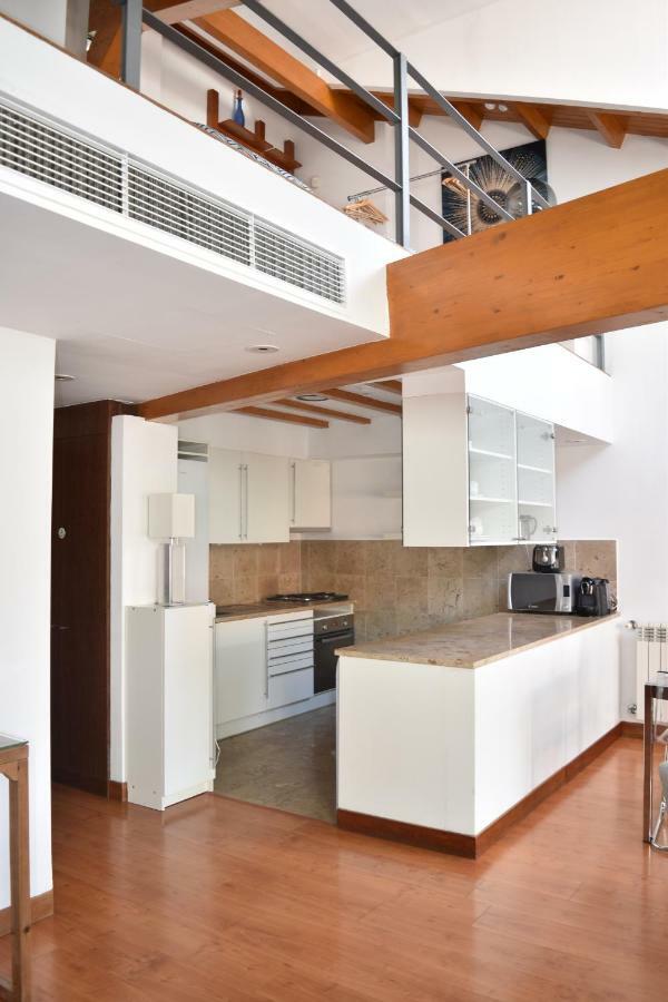 Architect-Designed Loft In A Historic Hilltop Neighborhood Лісабон Екстер'єр фото